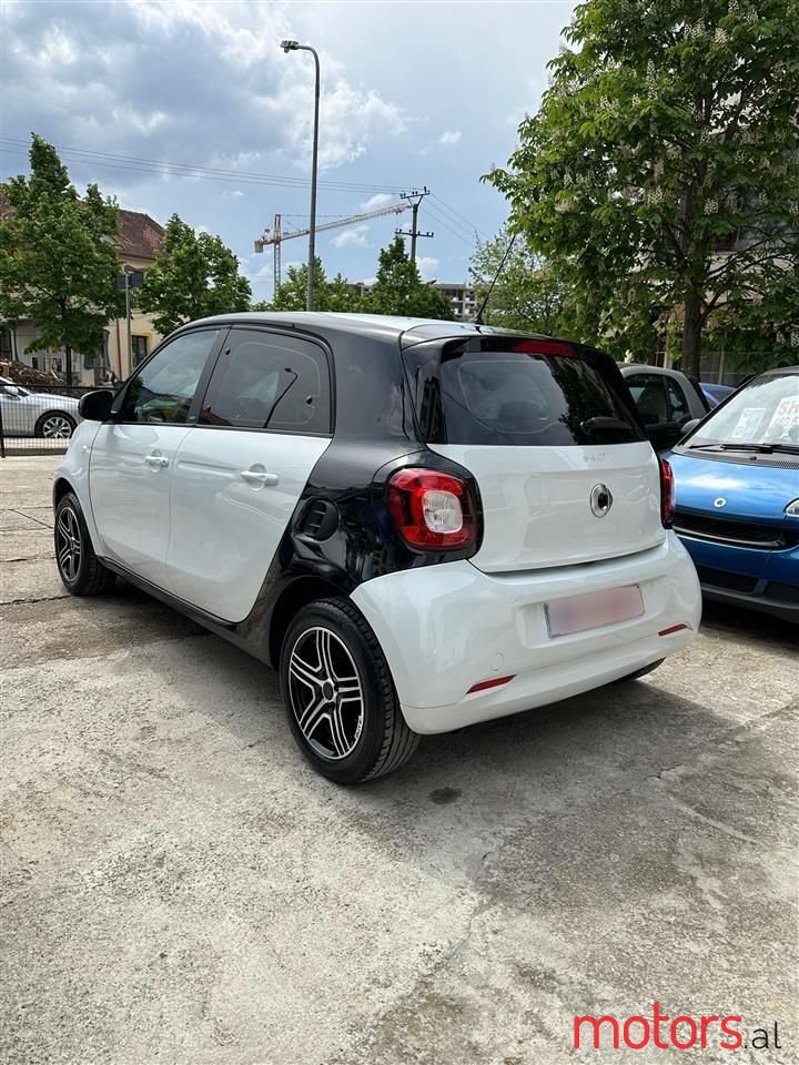 2015' Smart Fortwo photo #5