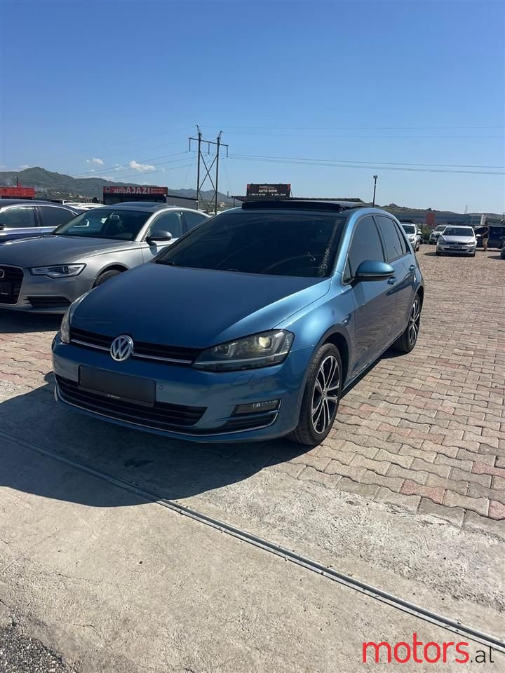 2014' Volkswagen Golf photo #1