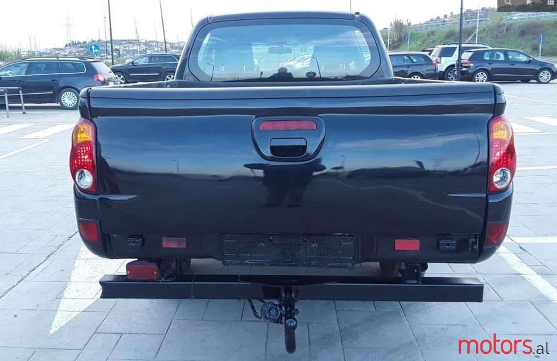 2012' Mitsubishi L200 photo #4