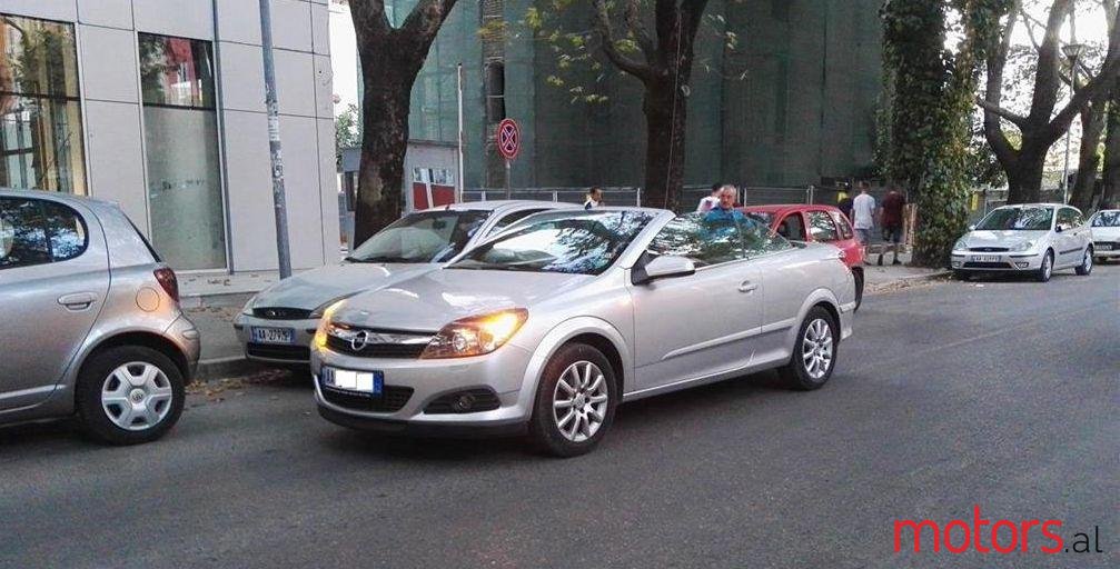 2007' Opel Astra photo #2