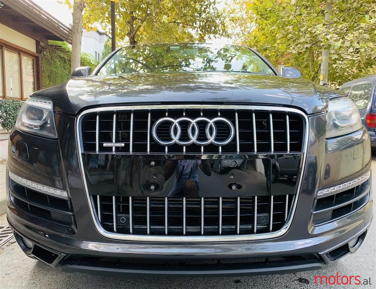 2011' Audi Q7 photo #1