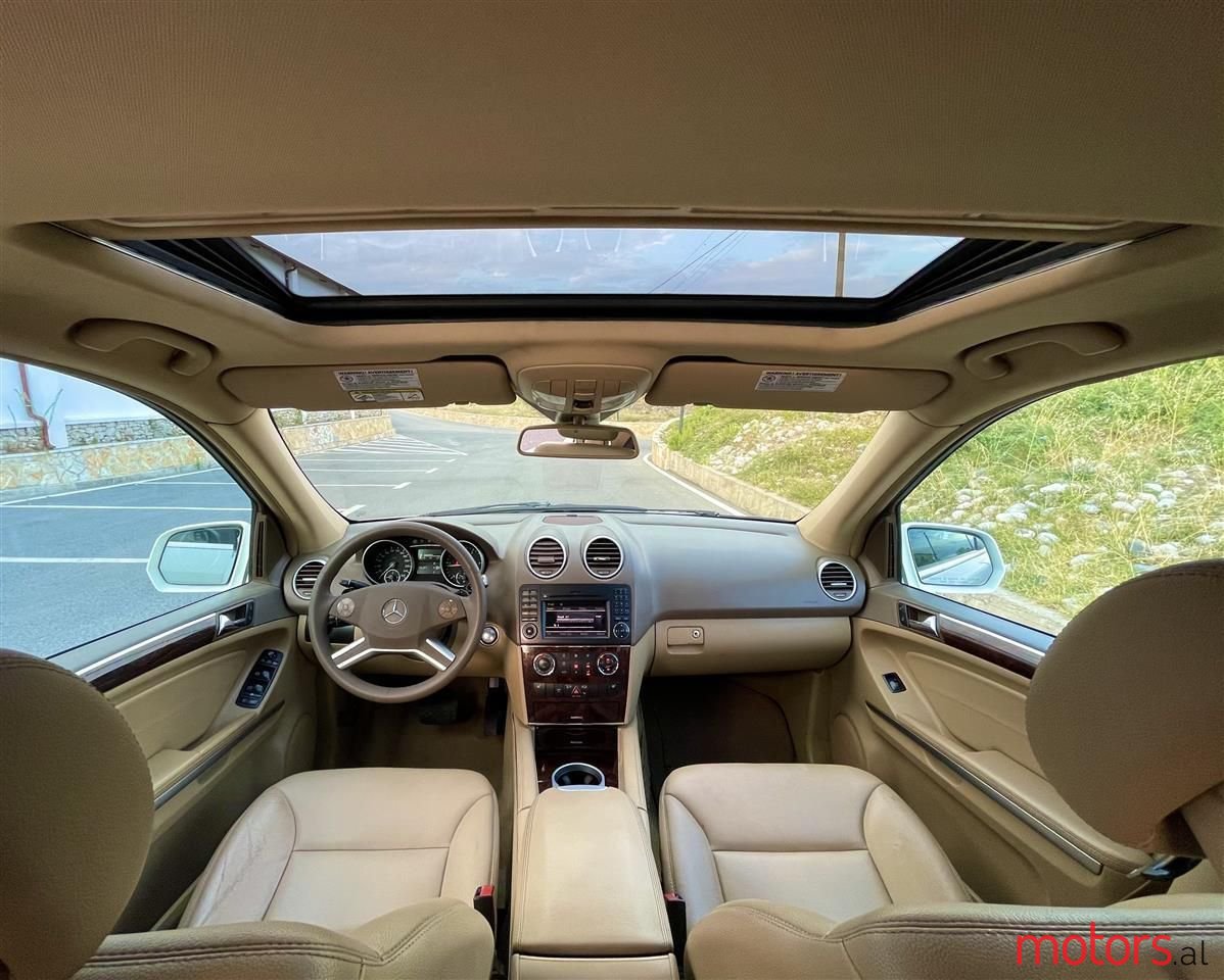 2011' Mercedes-Benz ML 350 photo #2