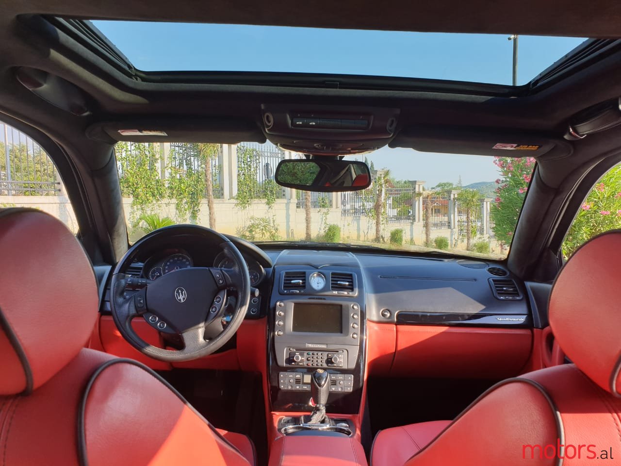 2011' Maserati Quattroporte photo #7