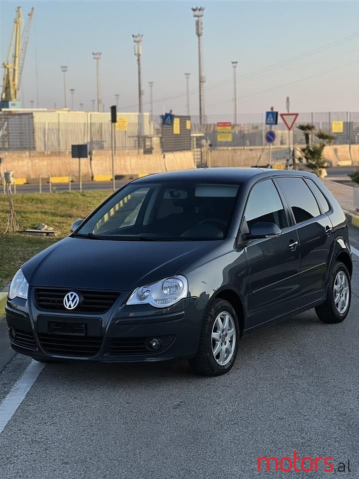 2006' Volkswagen Polo photo #3