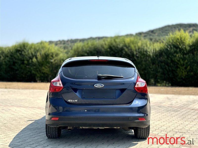 2012' Ford Focus photo #4