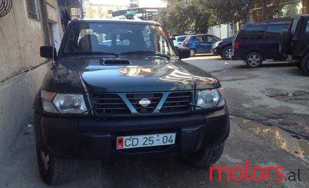 2000' Nissan Patrol photo #5