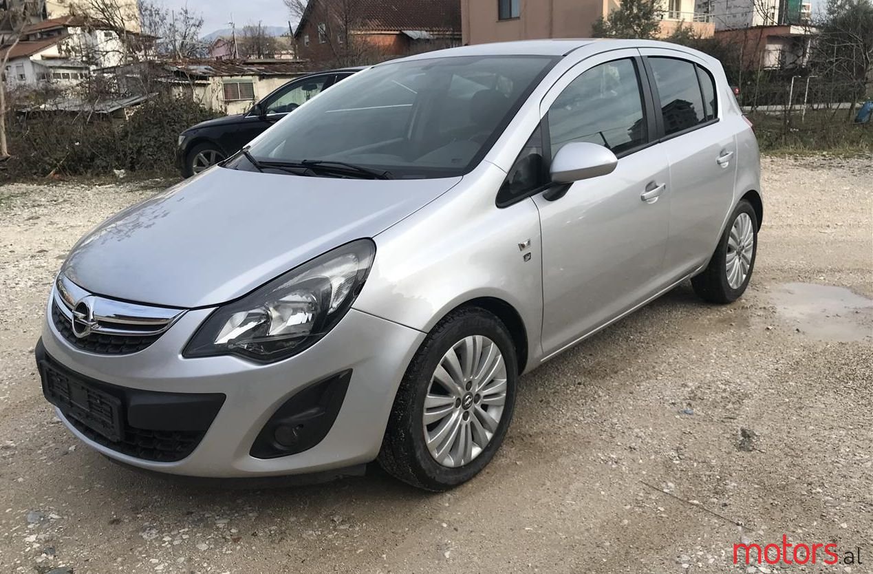 2015' Opel Corsa photo #1