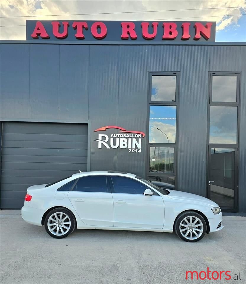 2013' Audi A4 photo #1