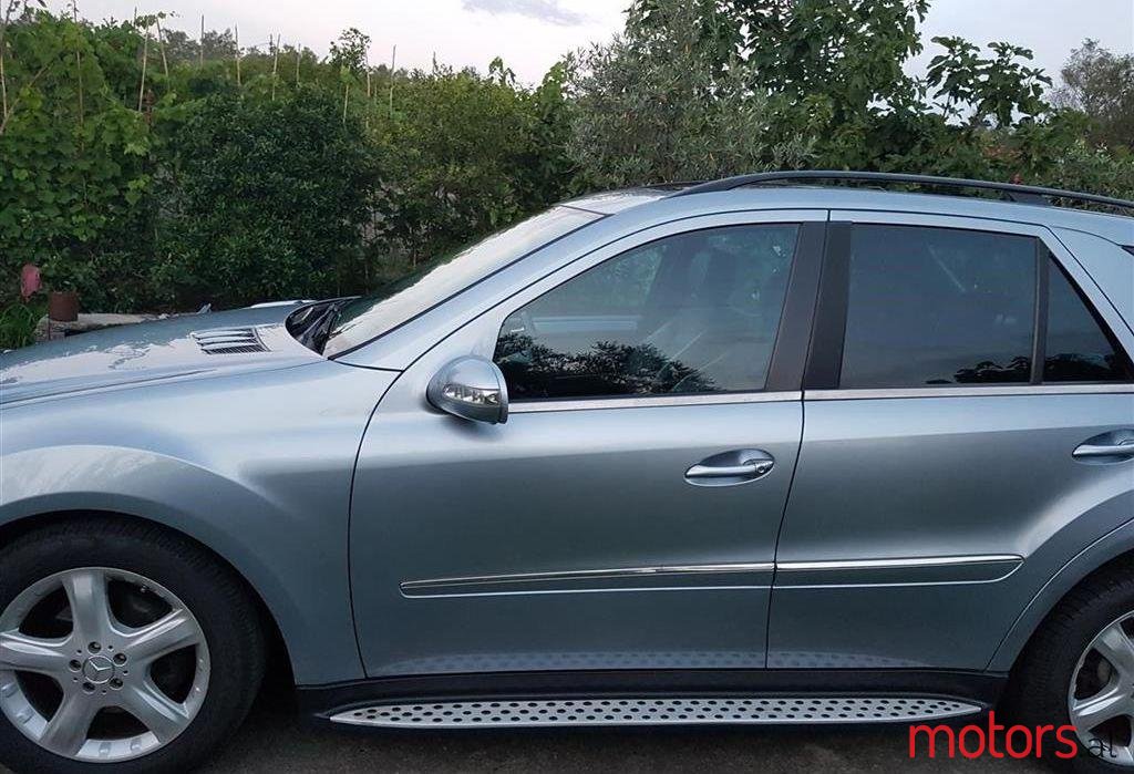 2002' BMW Ml 320 photo #1