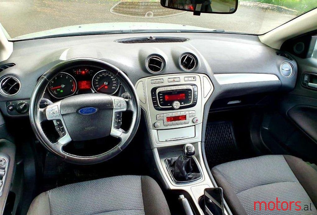 2008' Ford Mondeo photo #1