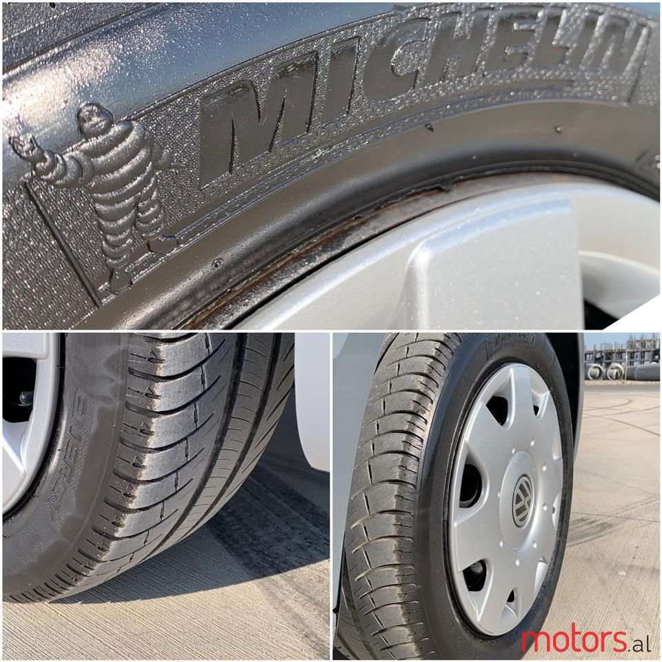 2013' Volkswagen Caddy photo #3