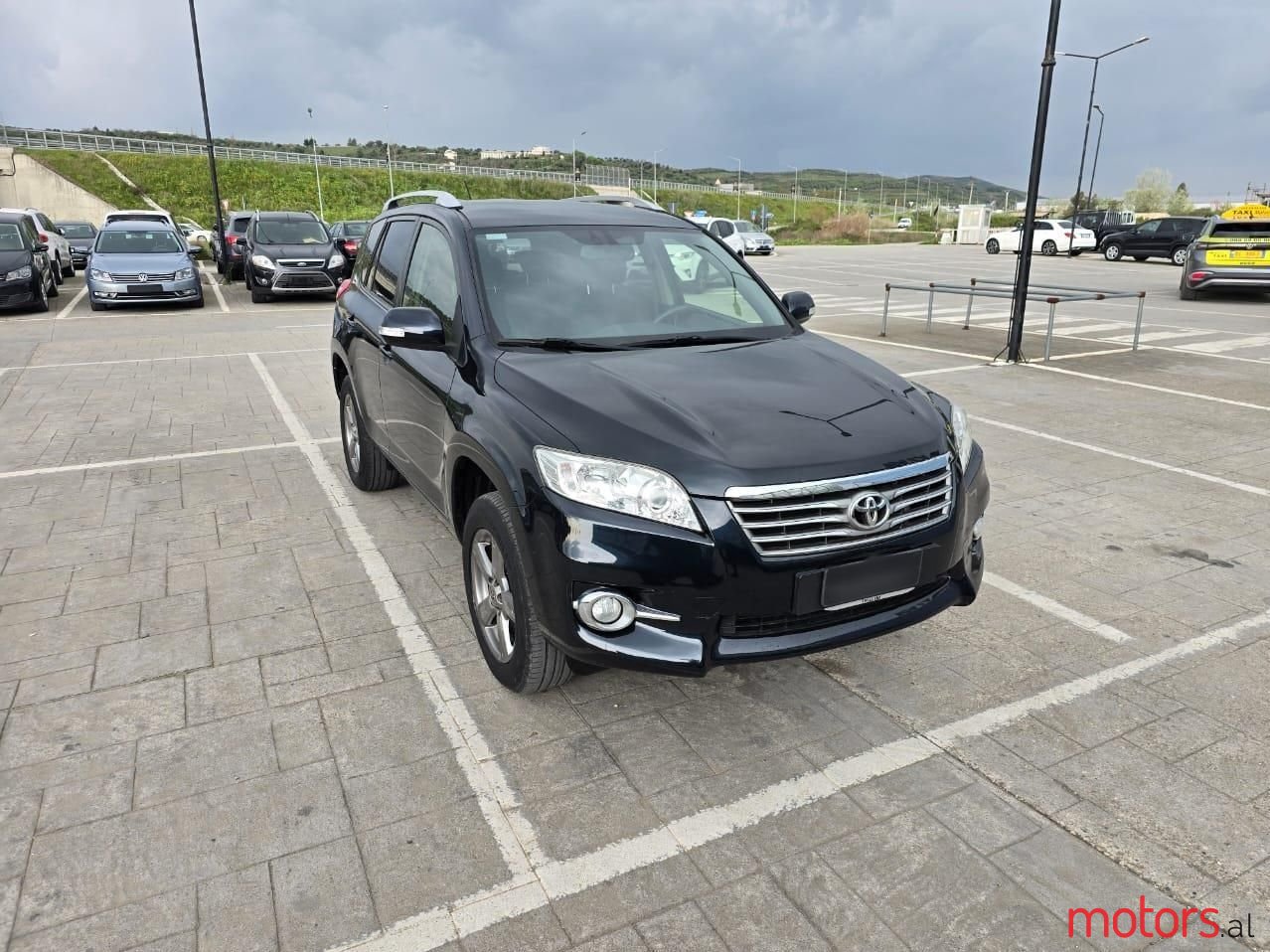 2012' Toyota RAV4 photo #1