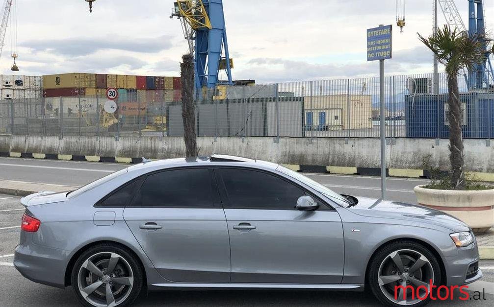 2015' Audi A4 photo #1