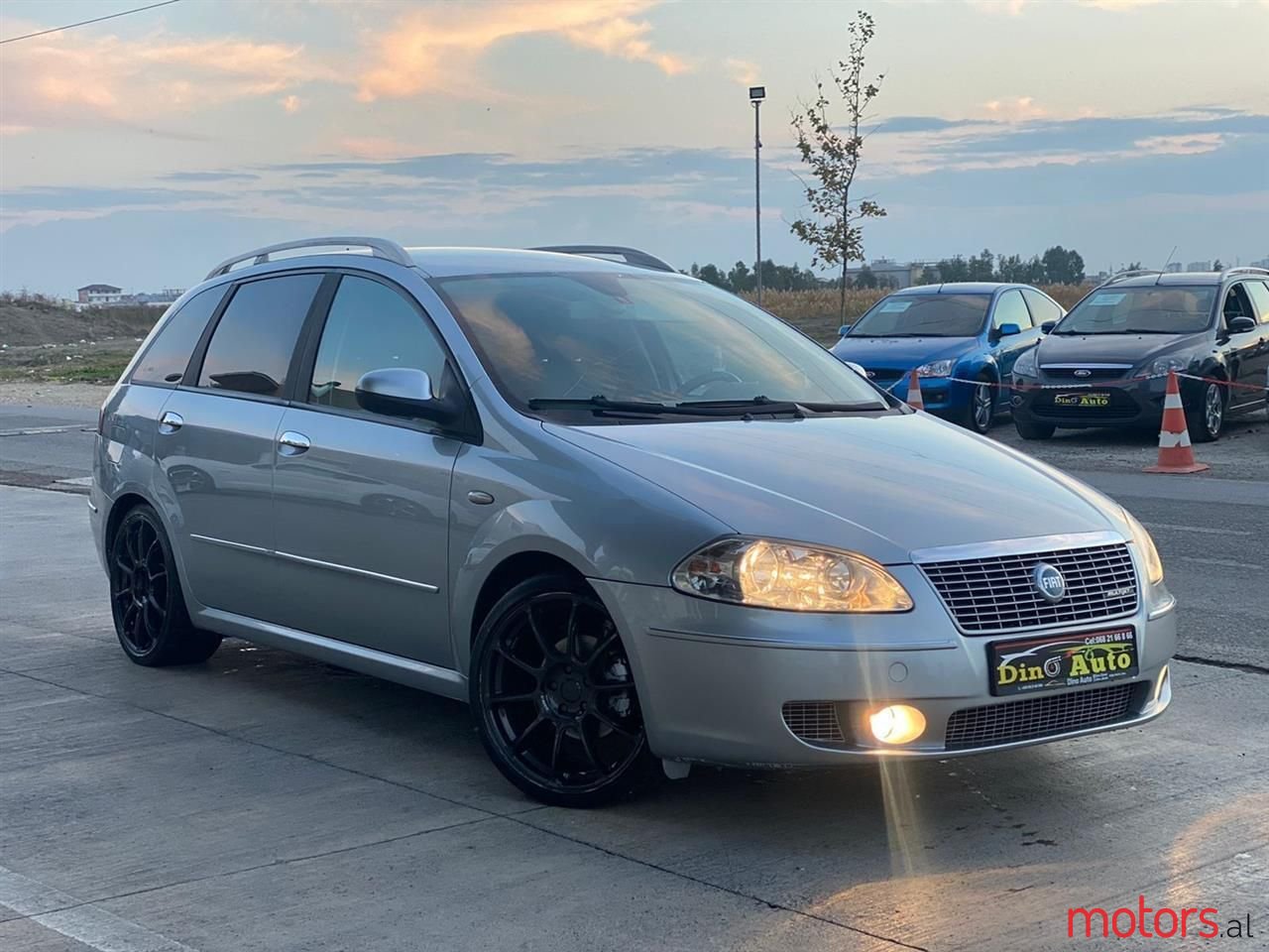 2008' Fiat Croma photo #3