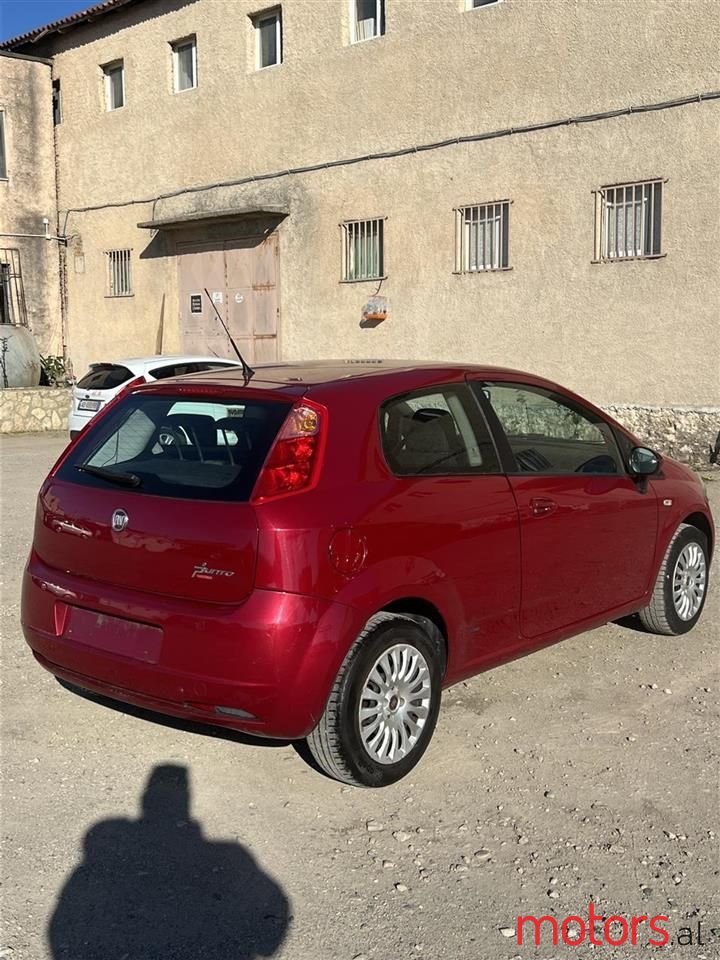 2008' Fiat Punto photo #4