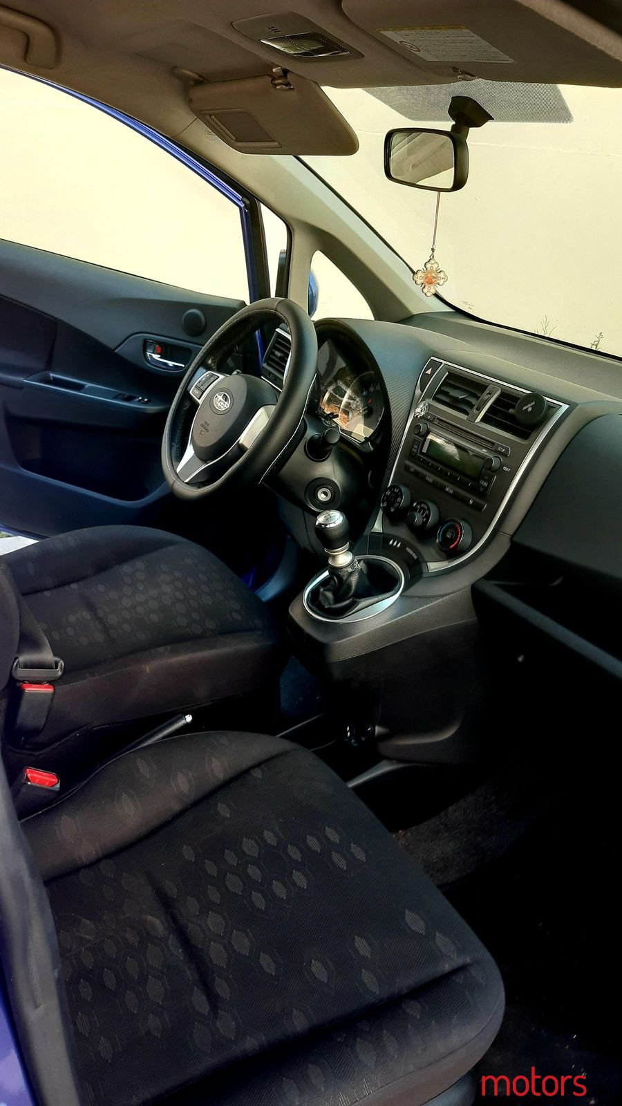 2012' Subaru Trezia photo #5