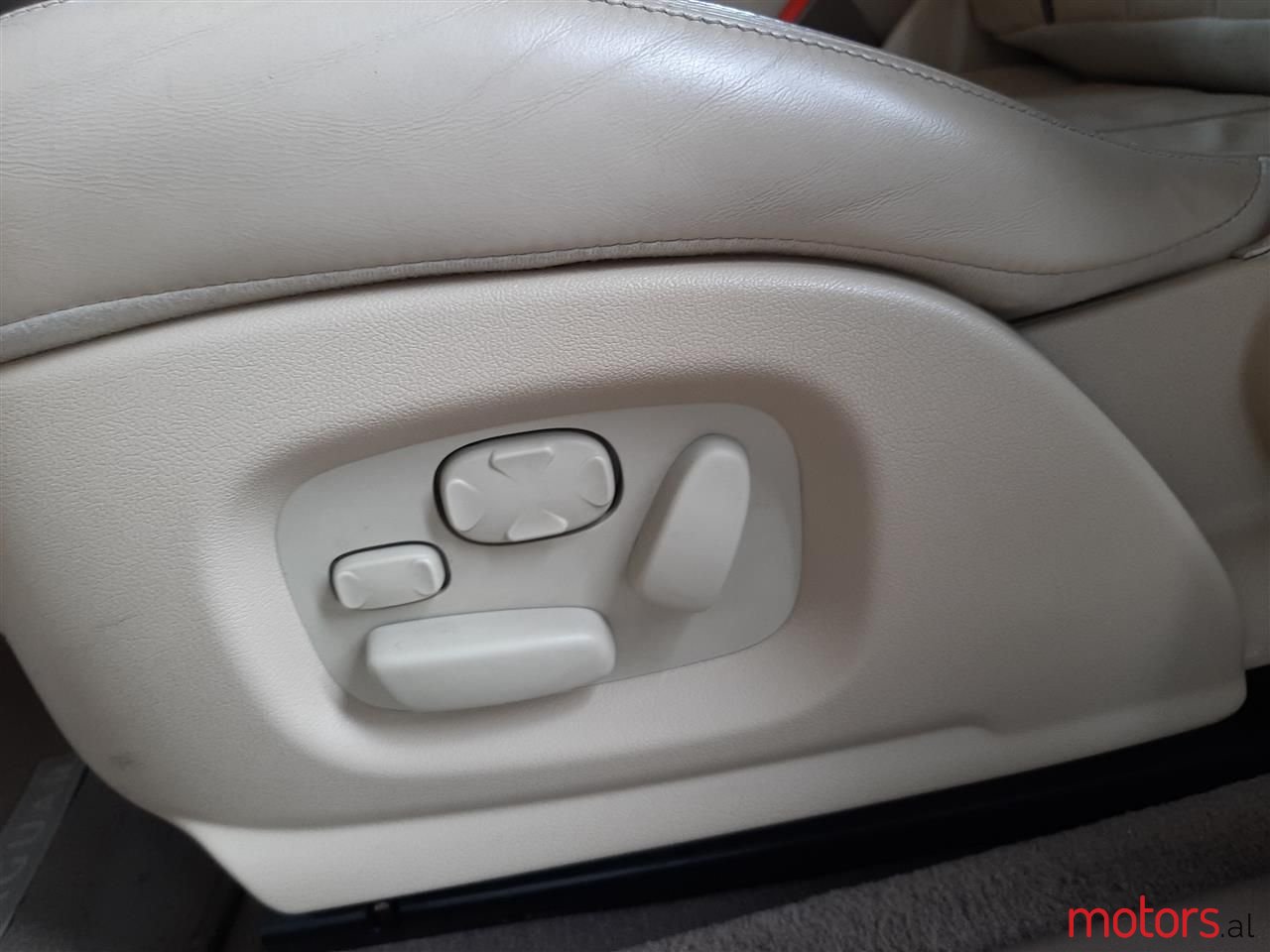 2007' Jaguar S-TYPE photo #6