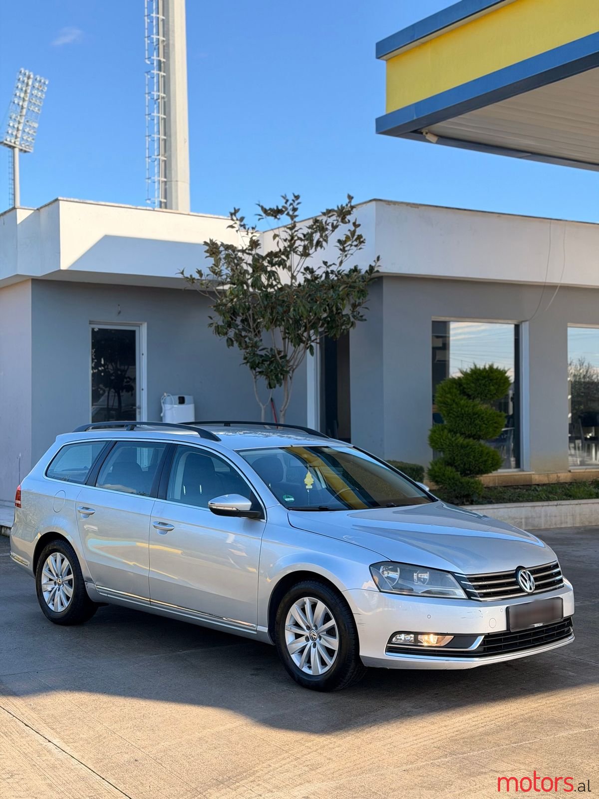 2014' Volkswagen Passat photo #4