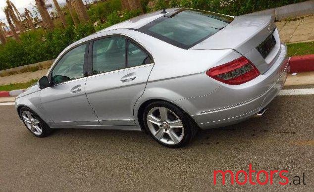 2007' Mercedes-Benz C-Class photo #2