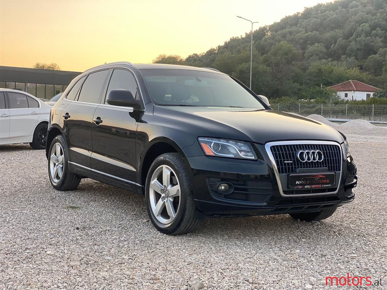 2011' Audi Q5 photo #2