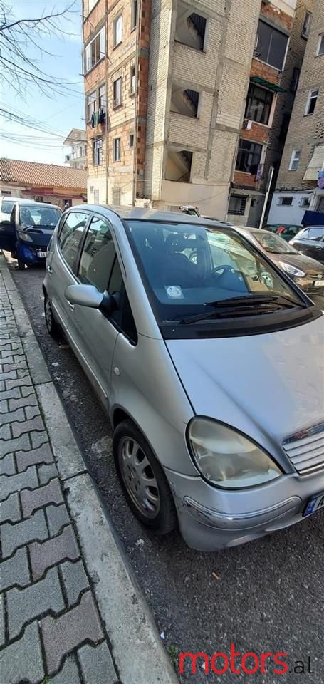 2002' Mercedes-Benz A 190 photo #2