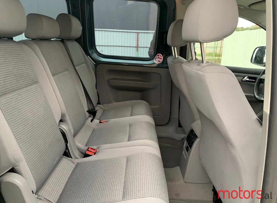 2006' Volkswagen Caddy photo #5