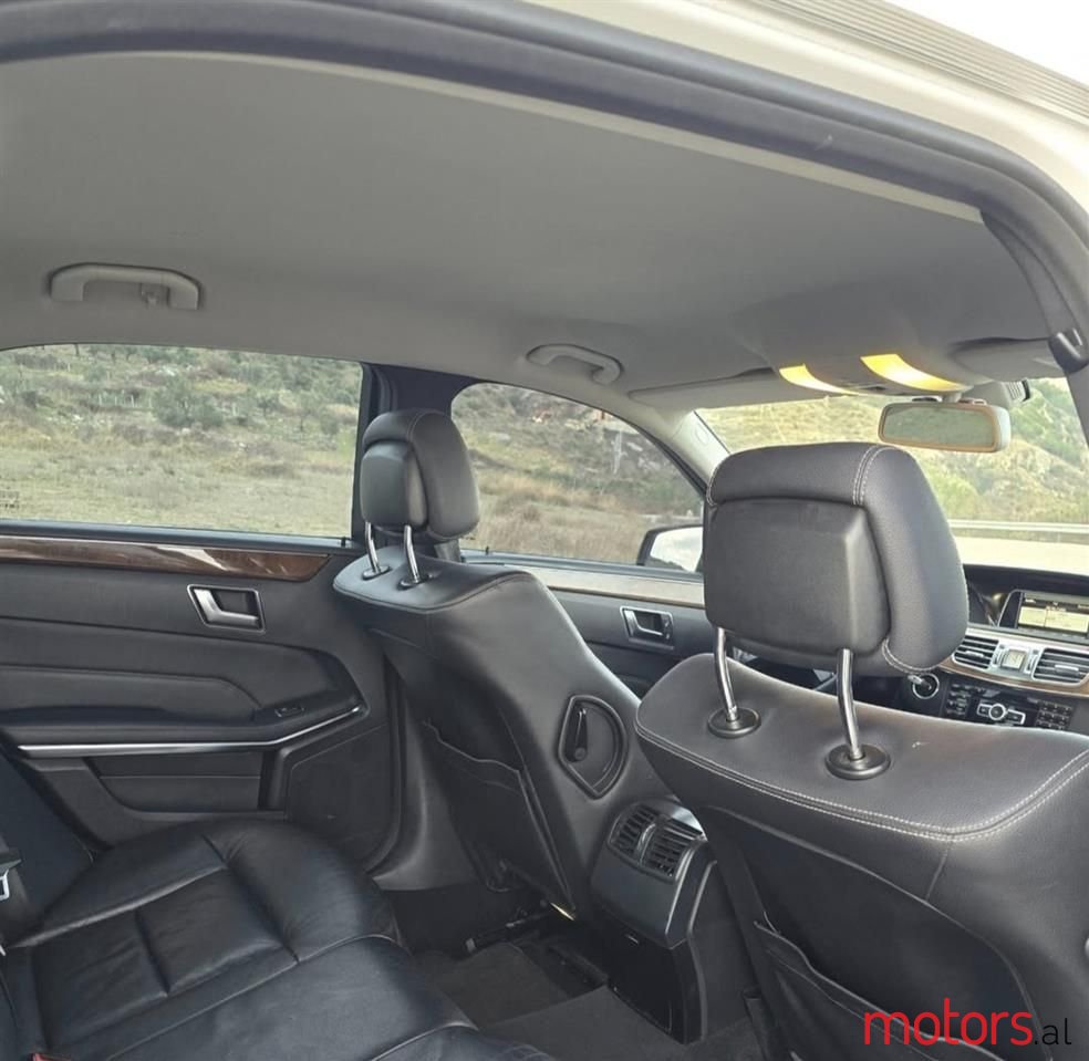 2014' Mercedes-Benz E 220 photo #6