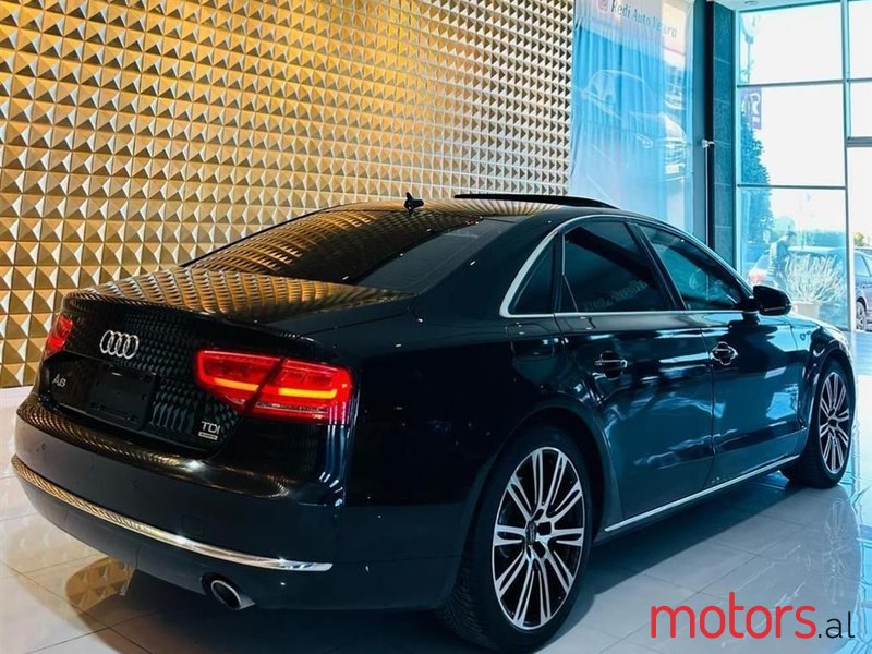 2014' Audi A8 photo #3