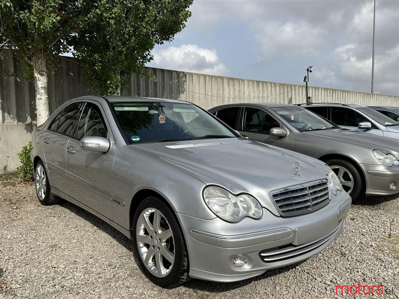 2005' Mercedes-Benz C 220 photo #1