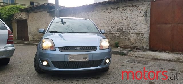 2007' Ford Fiesta photo #3