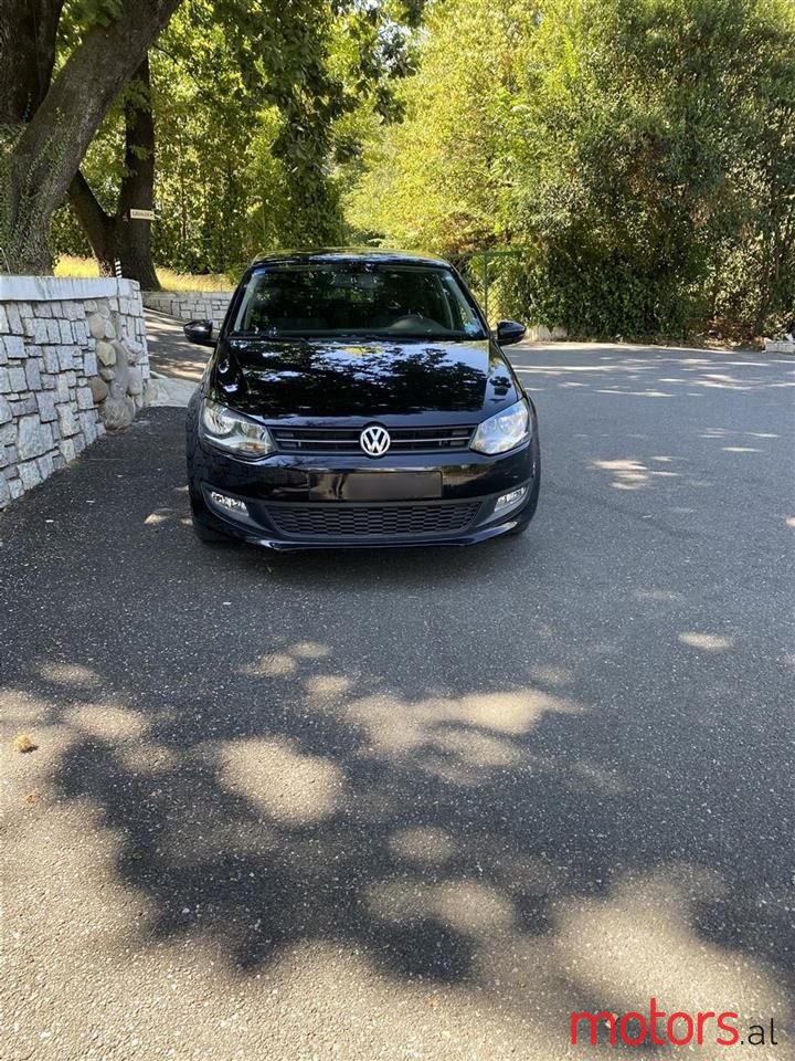 2009' Volkswagen Polo photo #6