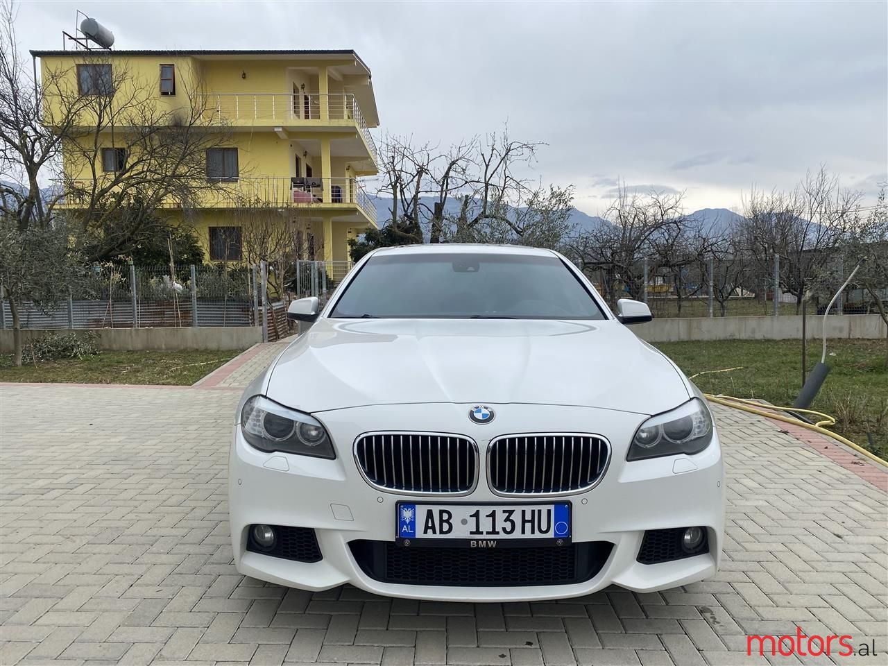 2011' BMW 535 photo #1