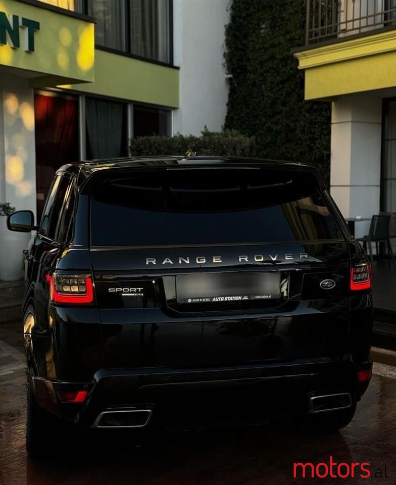 2019' Land Rover Range Rover Sport photo #5