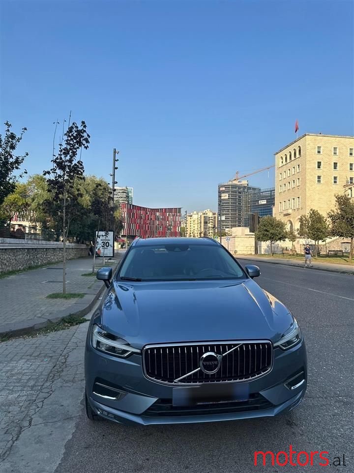 2022' Volvo Xc 60 photo #1