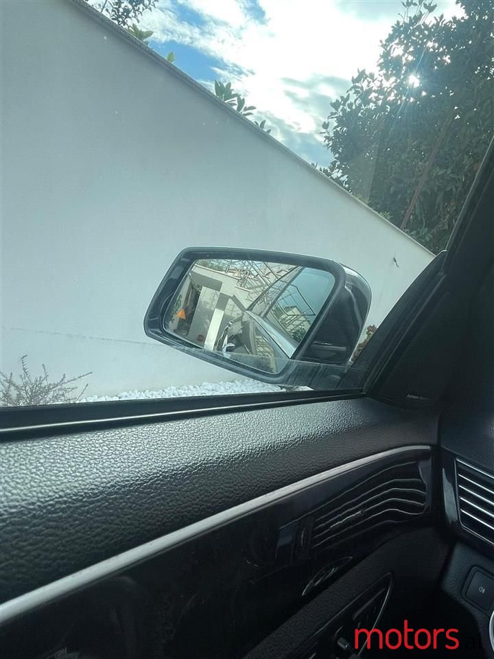 2012' Mercedes-Benz E 350 photo #5