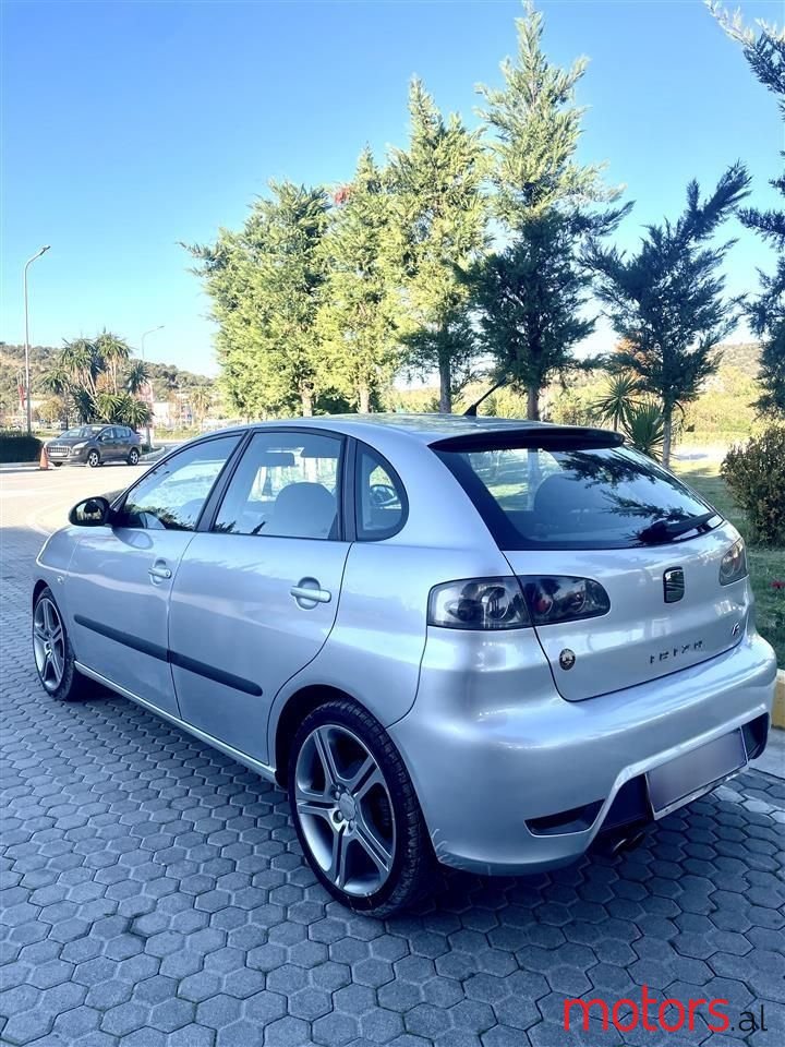 2008' SEAT Ibiza photo #2