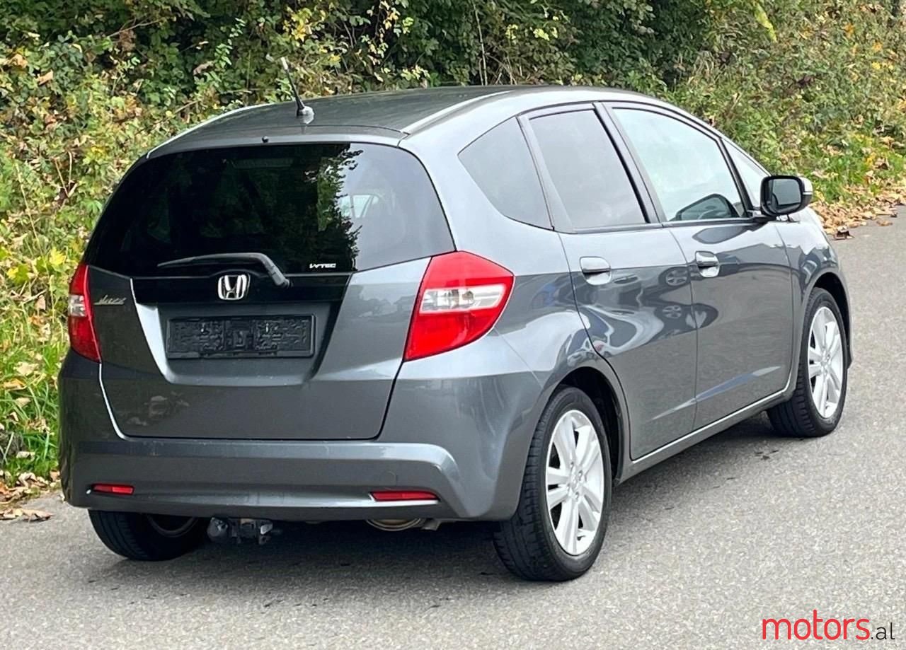 2012' Honda Jazz photo #1