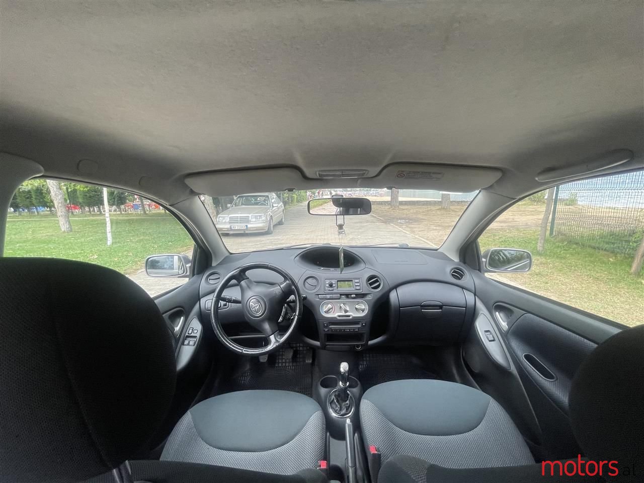 2005' Toyota Yaris photo #6