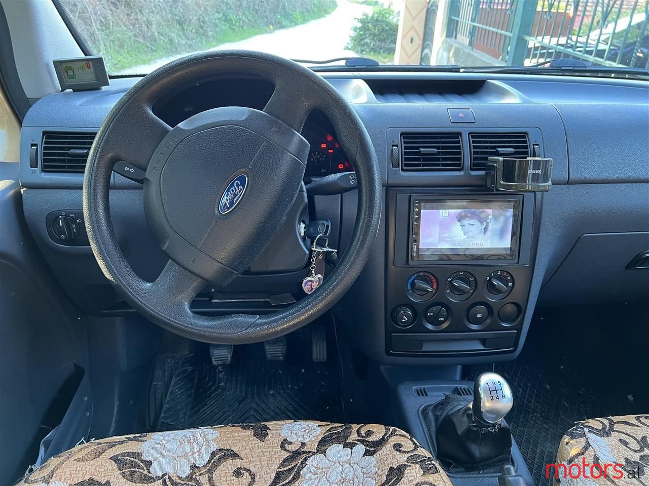 2008' Ford Tourneo photo #4