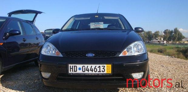 2004' Ford Focus photo #1