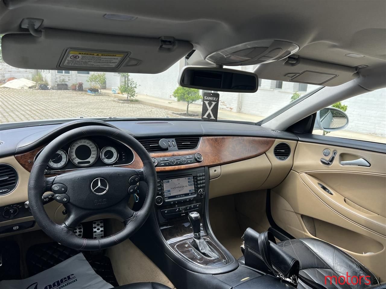 2006' Mercedes-Benz 320Cls photo #3