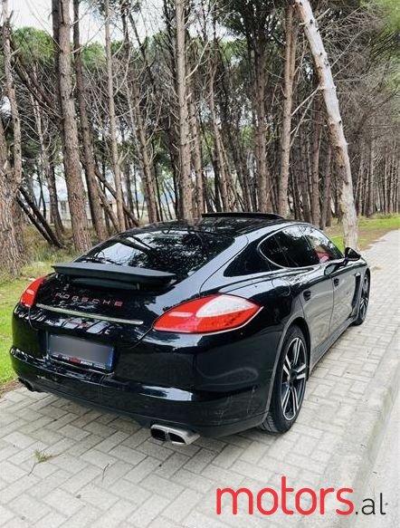 2012' Porsche Panamera photo #5