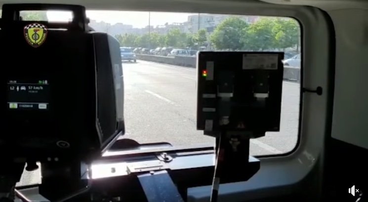 Makina inteligjente zbret në rrugët e Durrësit, pezullohen 162 patenta