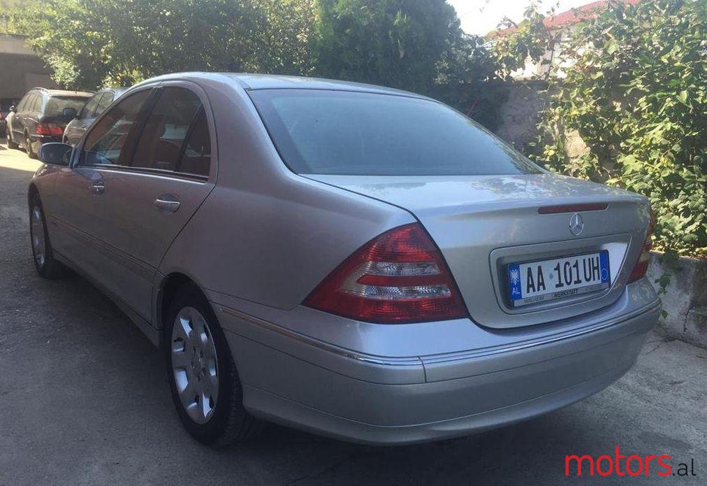 2005' Mercedes-Benz C 200 photo #2