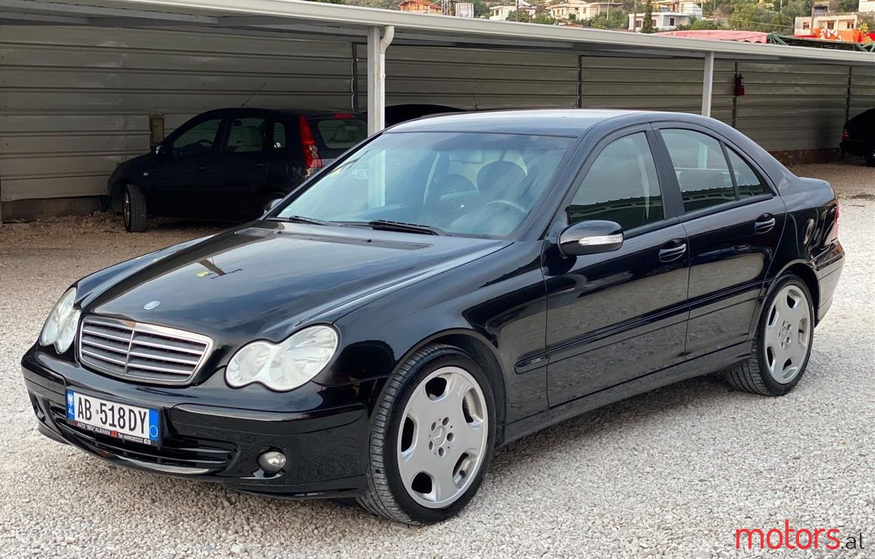 2006' Mercedes-Benz C 220 photo #1