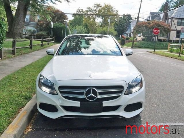 2016' Mercedes-Benz C-Class photo #3