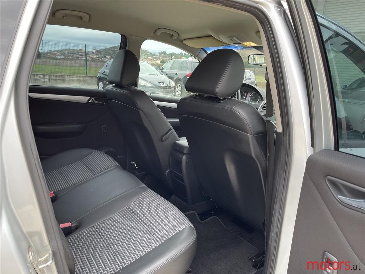 2005' Mercedes-Benz A 170 photo #4