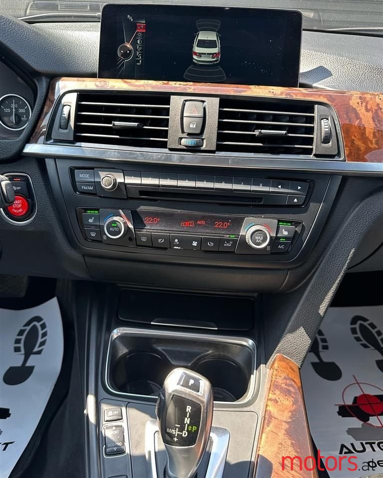 2014' BMW 328 photo #5