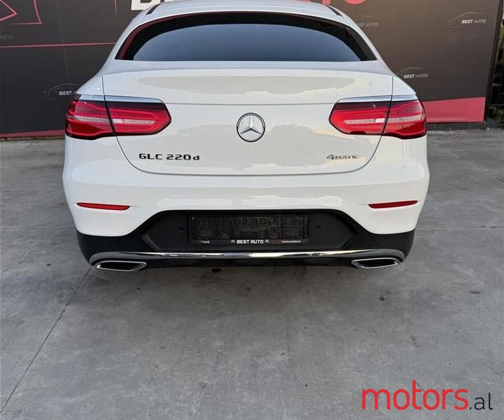 2017' Mercedes-Benz GLC 220 photo #3