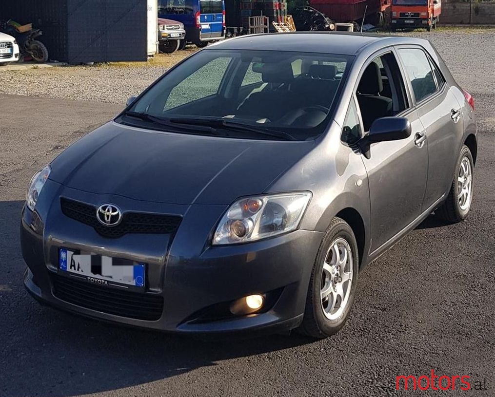 2010' Toyota Auris photo #1